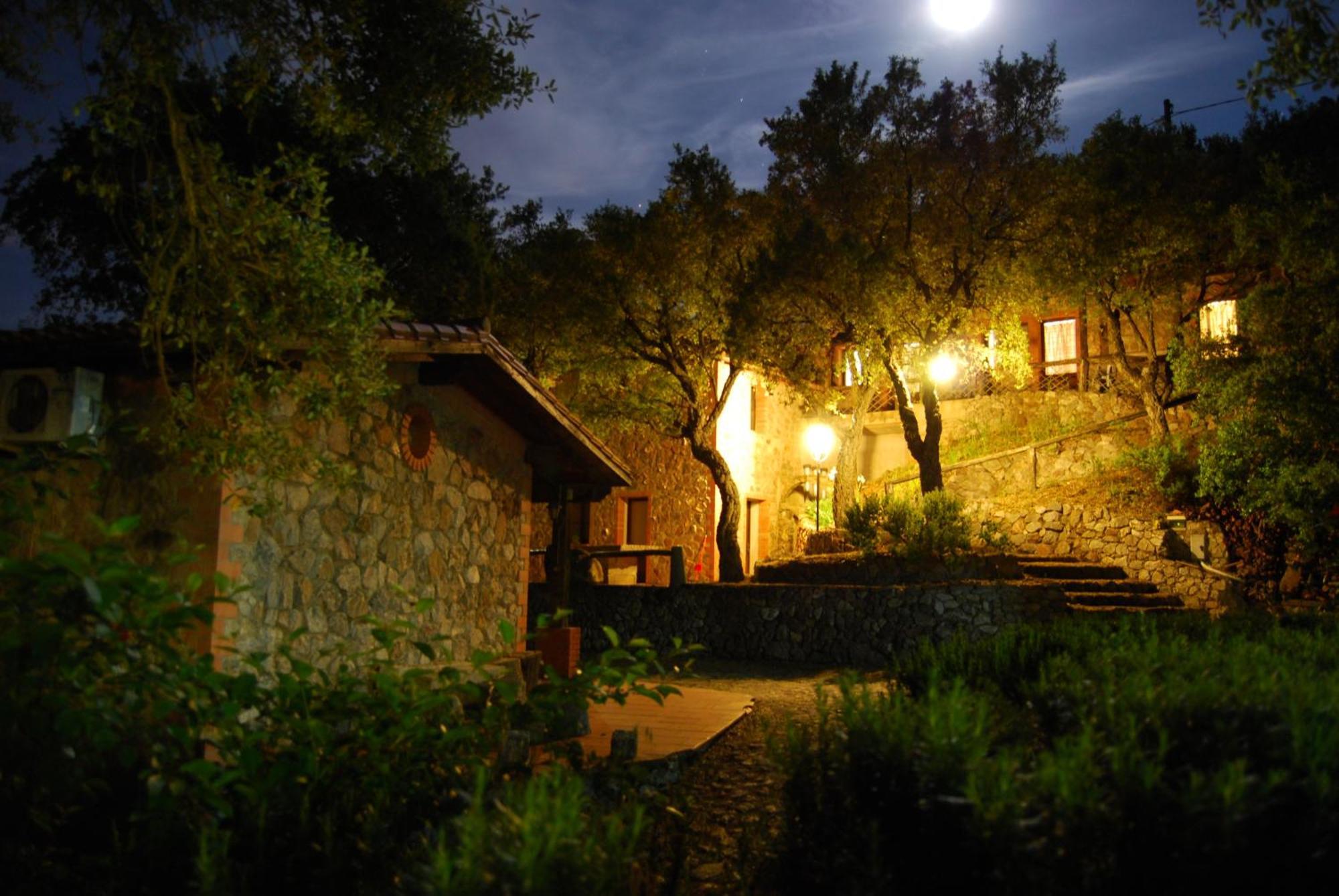 La Quercia Guest House Arbus Exterior photo